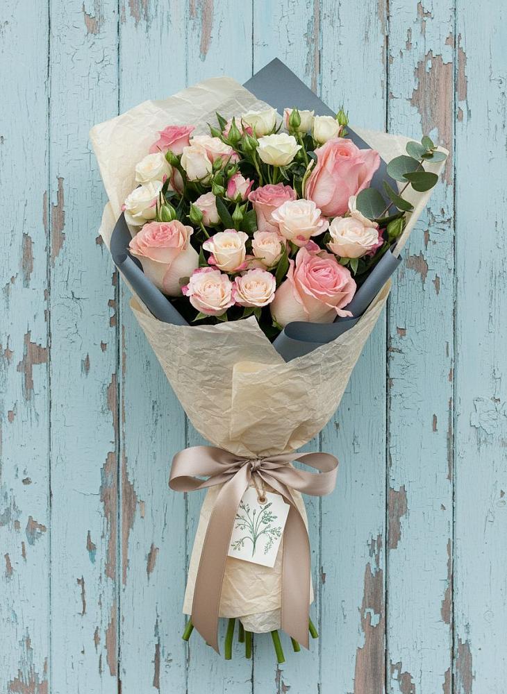 Букет цветов из: Розы в Сингапай