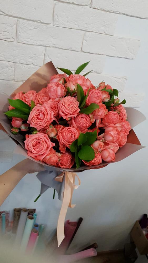 Букет цветов из: Розы в Сингапай