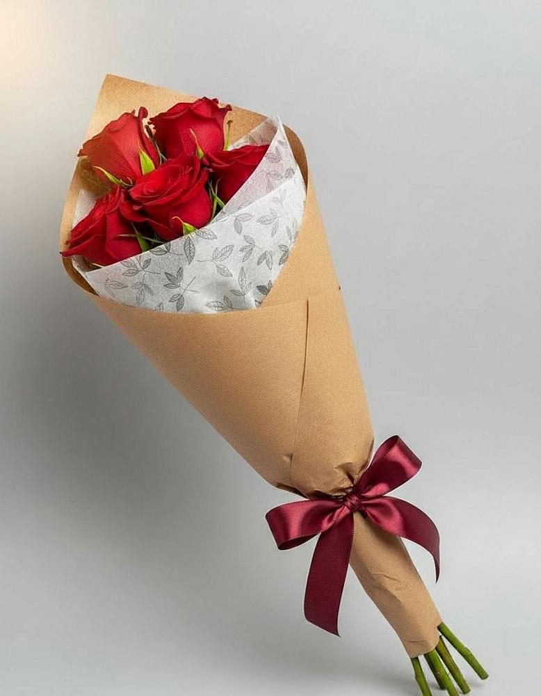 Букет цветов из: Розы в Сингапай