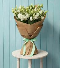 Букет цветов из:  Лизиантусы в Сингапай