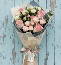 Букет цветов из:  Розы в Сингапай