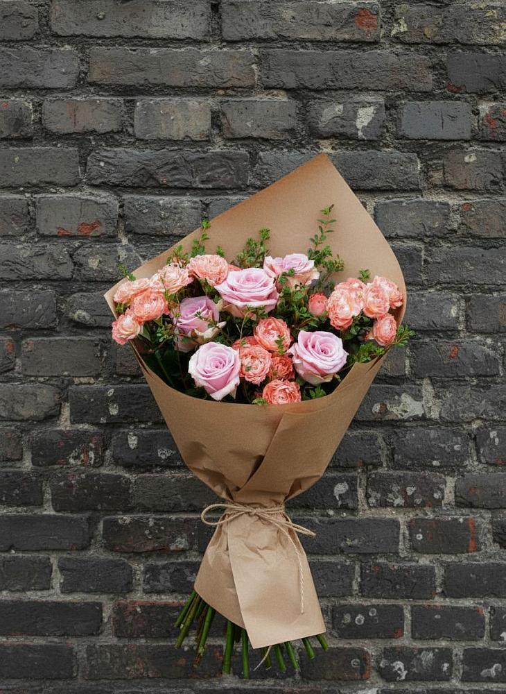 Букет цветов из: Розы в Сингапай