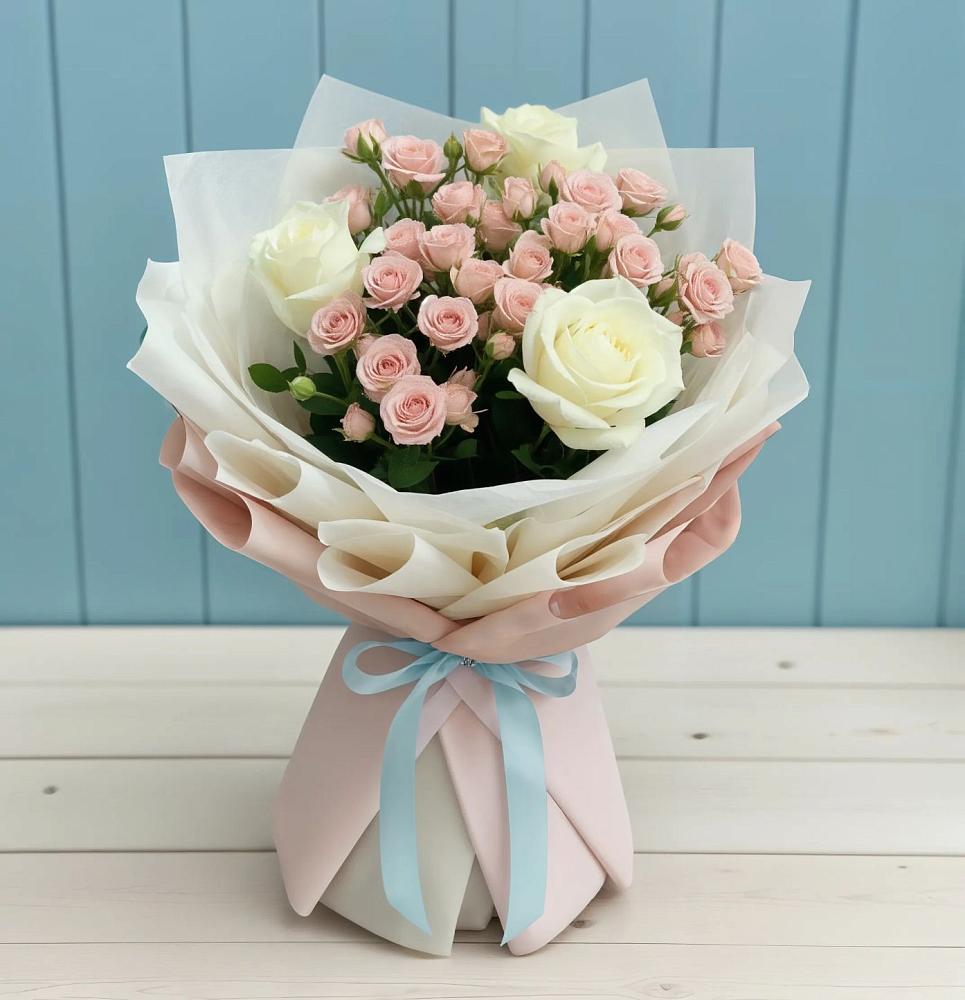 Букет цветов из: Розы в Сингапай