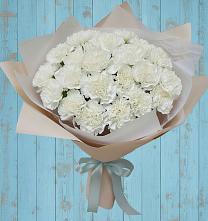 Букет цветов из:  Гвоздики в Сингапай