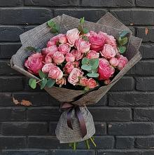 Букет цветов из:  Розы в Сингапай